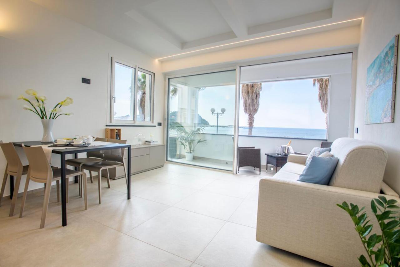세스트리레반떼 Vistamare Luxury Retreat 아파트 외부 사진