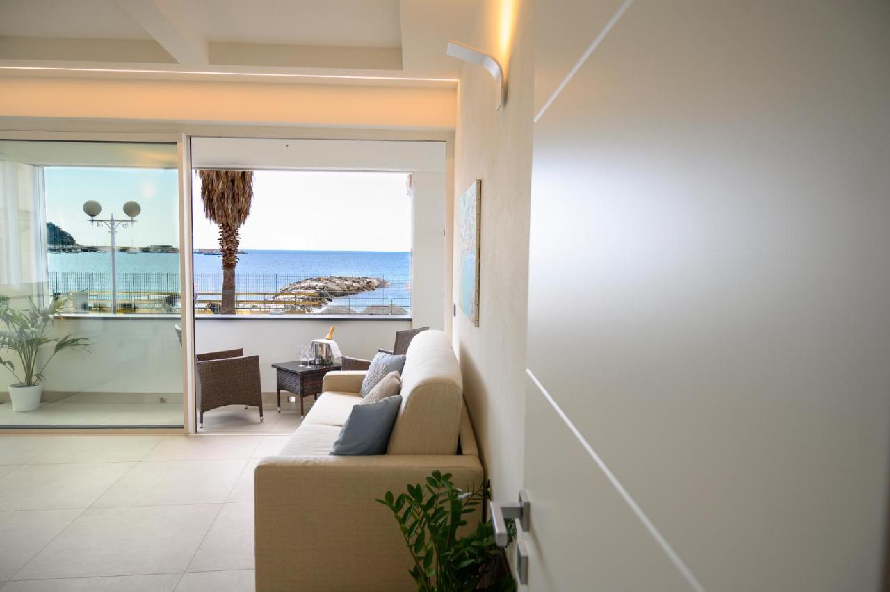 세스트리레반떼 Vistamare Luxury Retreat 아파트 외부 사진