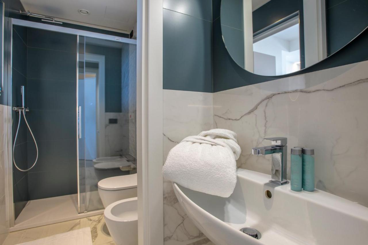 세스트리레반떼 Vistamare Luxury Retreat 아파트 외부 사진