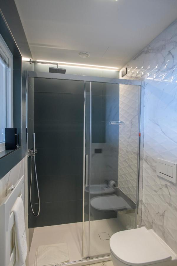 세스트리레반떼 Vistamare Luxury Retreat 아파트 외부 사진